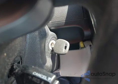 2012 Toyota Camry L z USA, uszkodzony, nr VIN 4T1BF1FK7CU620701